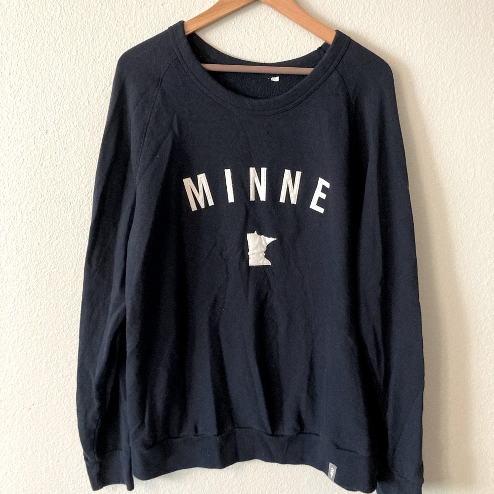 NWOT Navy Blue Minne Minnesota Crewneck Sweatshirt